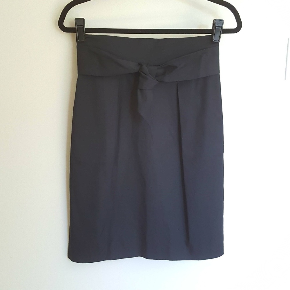 Brooks Brothers black pencil skirt with pockets
